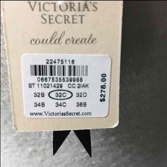 VS Designer Collection NWT - Picture 4 of 4